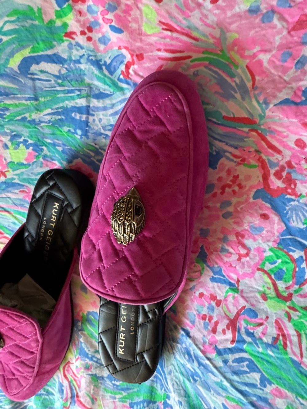 Kurt Geiger Magenta Quilted Velvet Slip-On Mules with Decorative Emblem - Picture 2 of 6